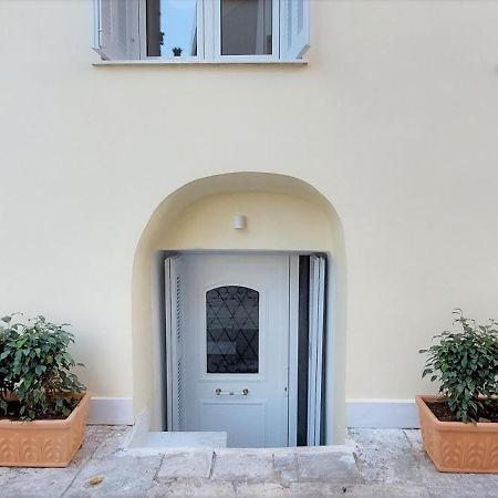 Athens Plaka Family Suites Стая снимка