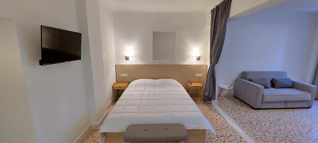 Athens Plaka Family Suites Екстериор снимка