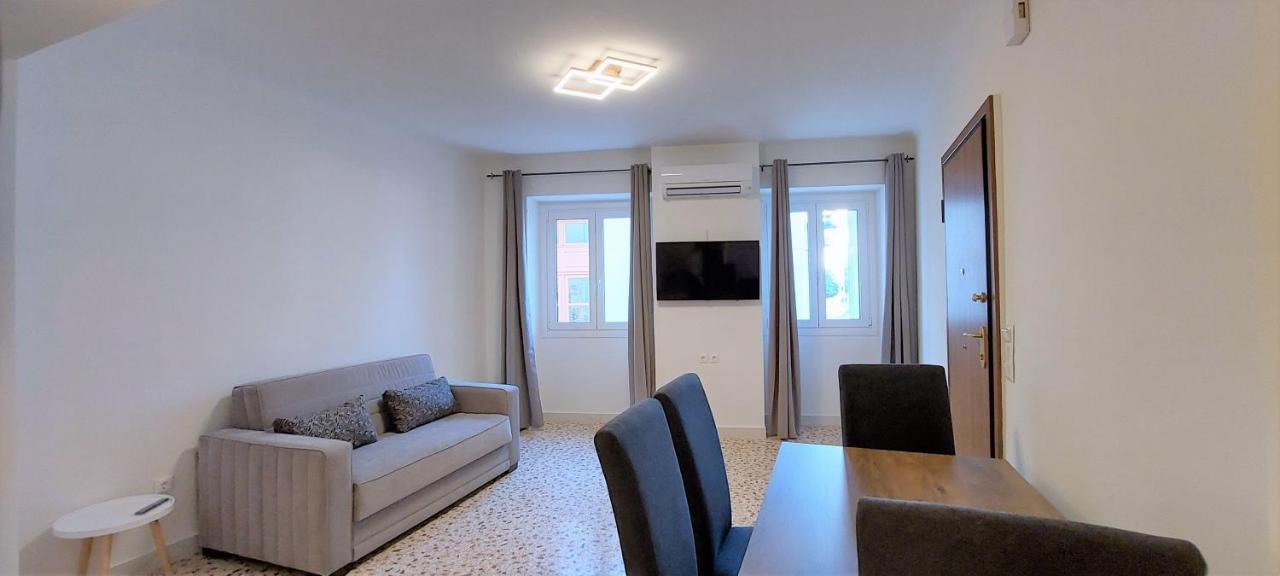 Athens Plaka Family Suites Екстериор снимка