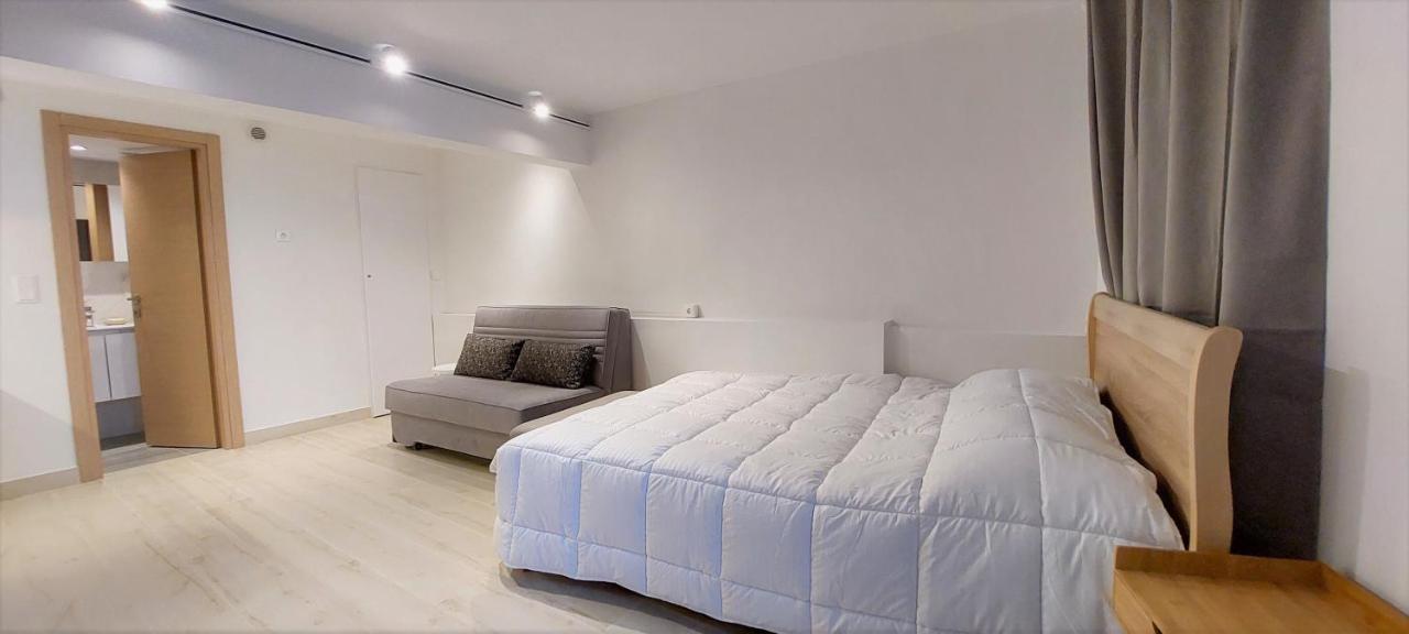 Athens Plaka Family Suites Стая снимка